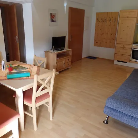 Sportlerhof Apartament *